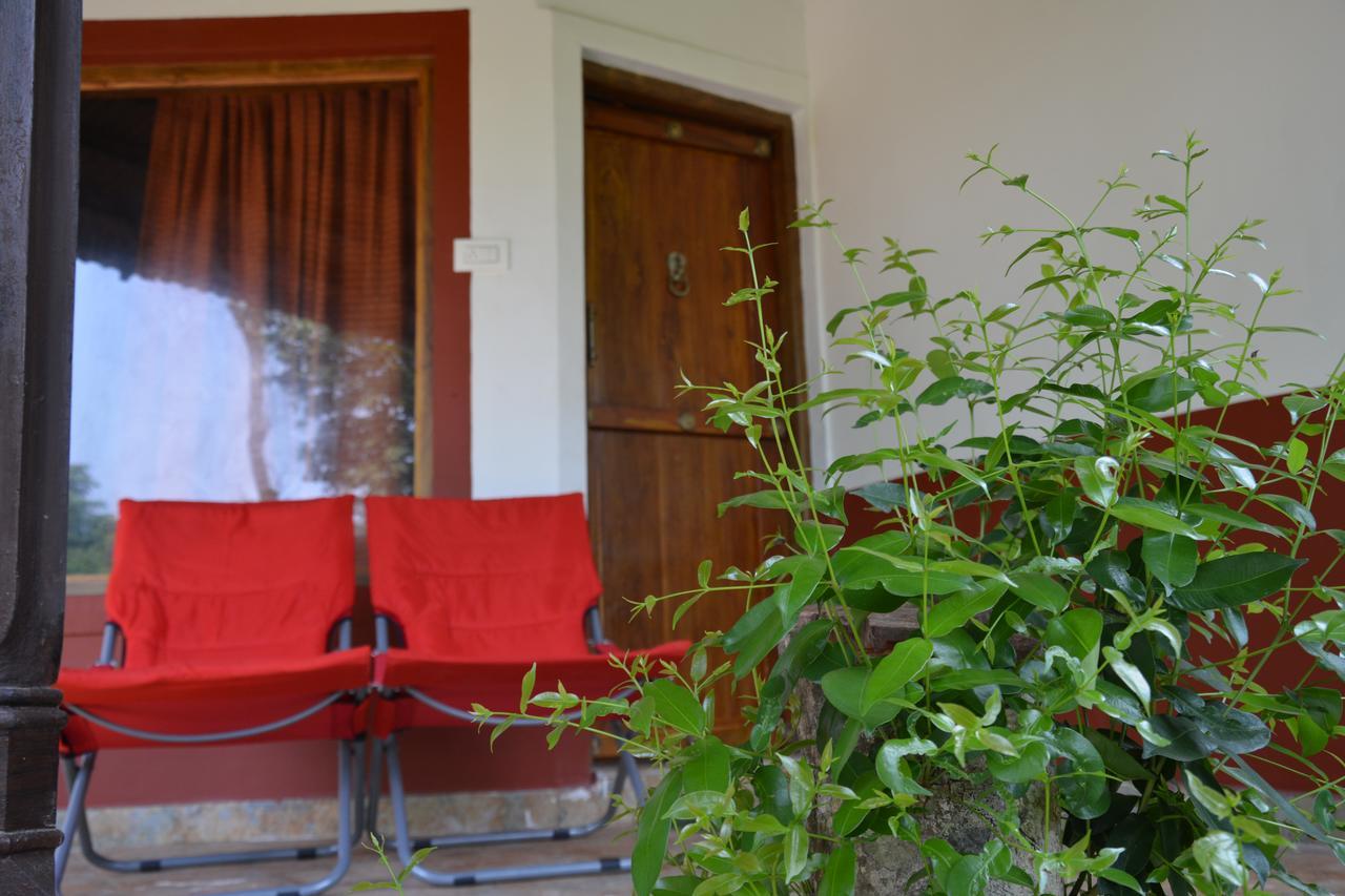 The Kaduhithlu Hotel Sakleshpur Exterior foto